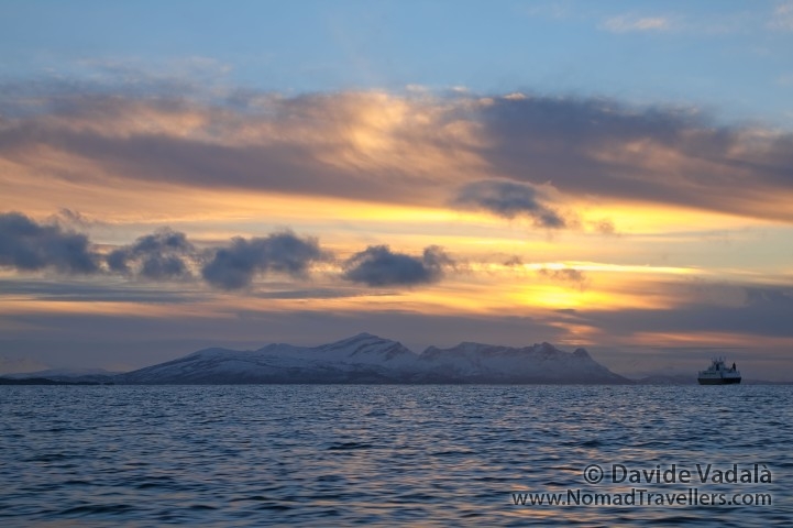 2 p.m. sunset captured from the boat