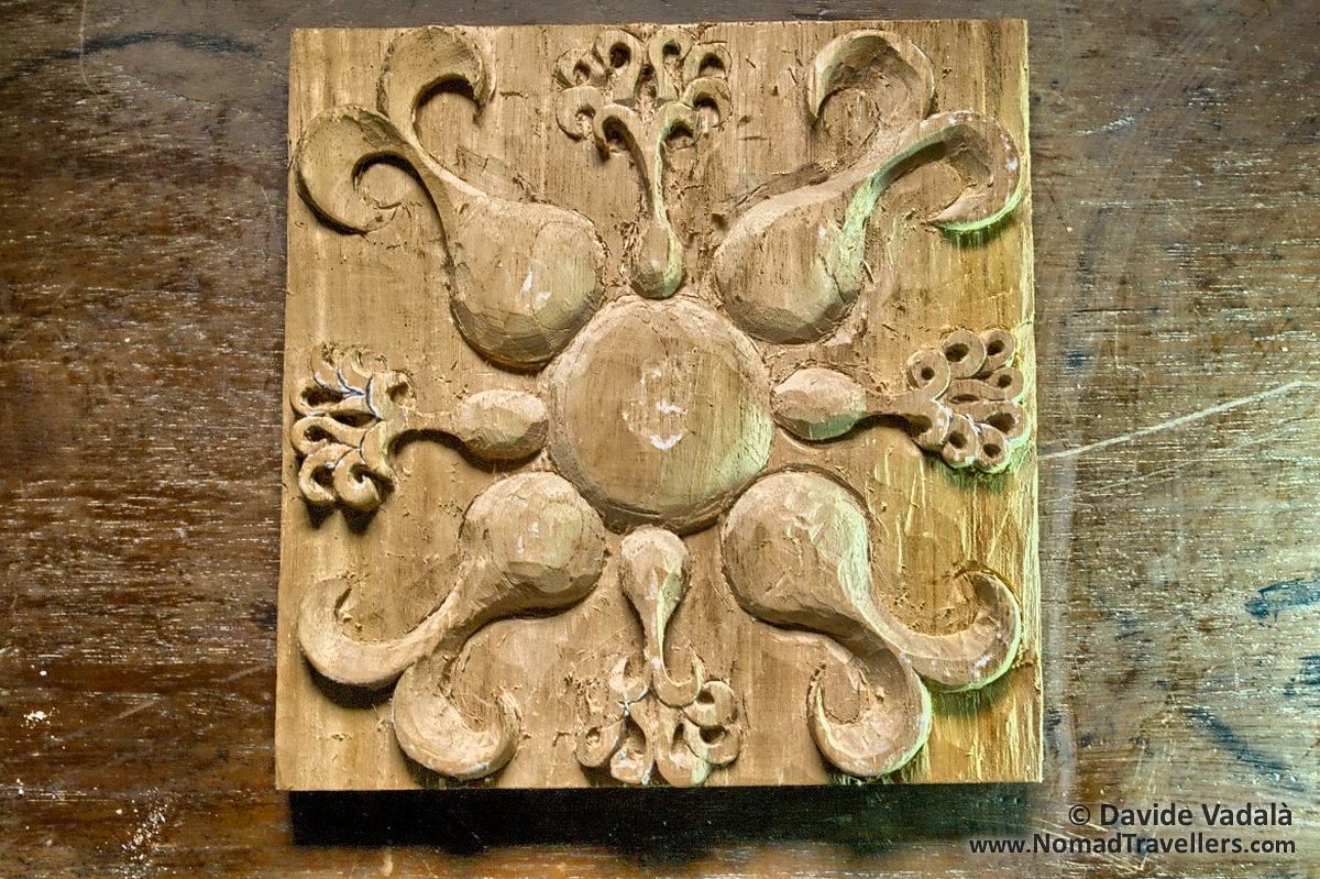 Wood carving at ISI Yogyakarta: palms and trees