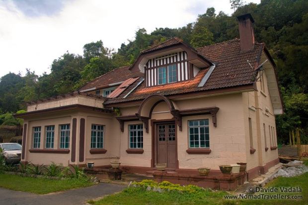 D'Native Guesthouse Colonial Building