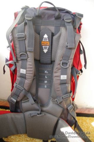 Highlander Discovery 85 liter backpack: back view
