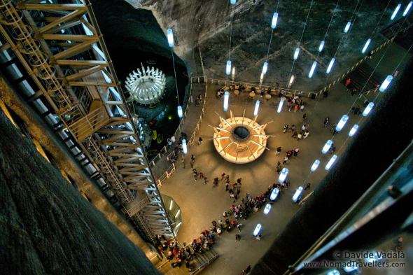 View of the elevator and the main hall