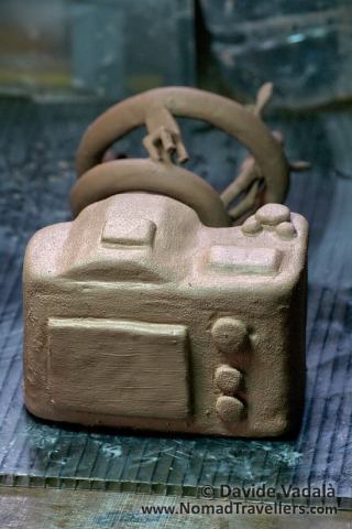 Back view of my ceramic camera sucking the surroundings